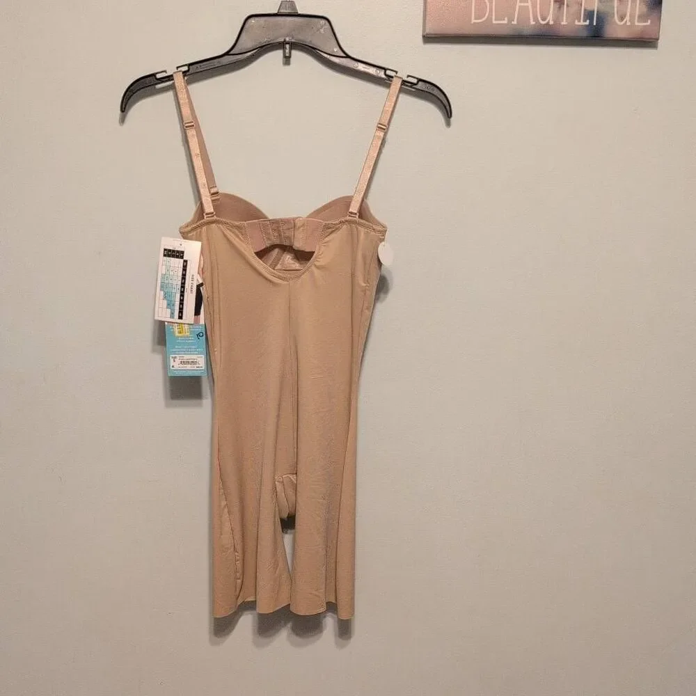 NWT Spanx Assets by Spanx Strapless Cupped Shaping Bodysuit Sz S Nude